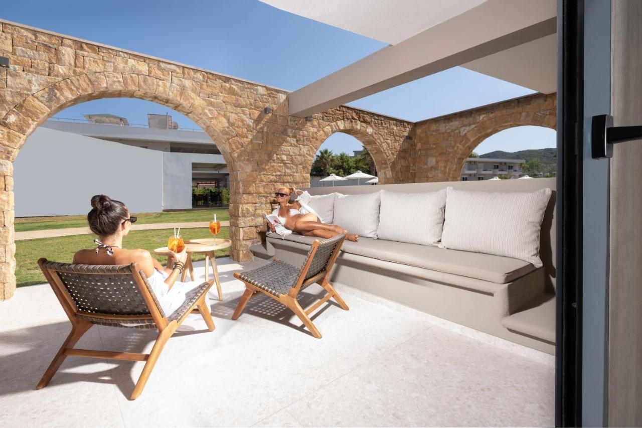 Callisti Suites Sarti Exterior photo